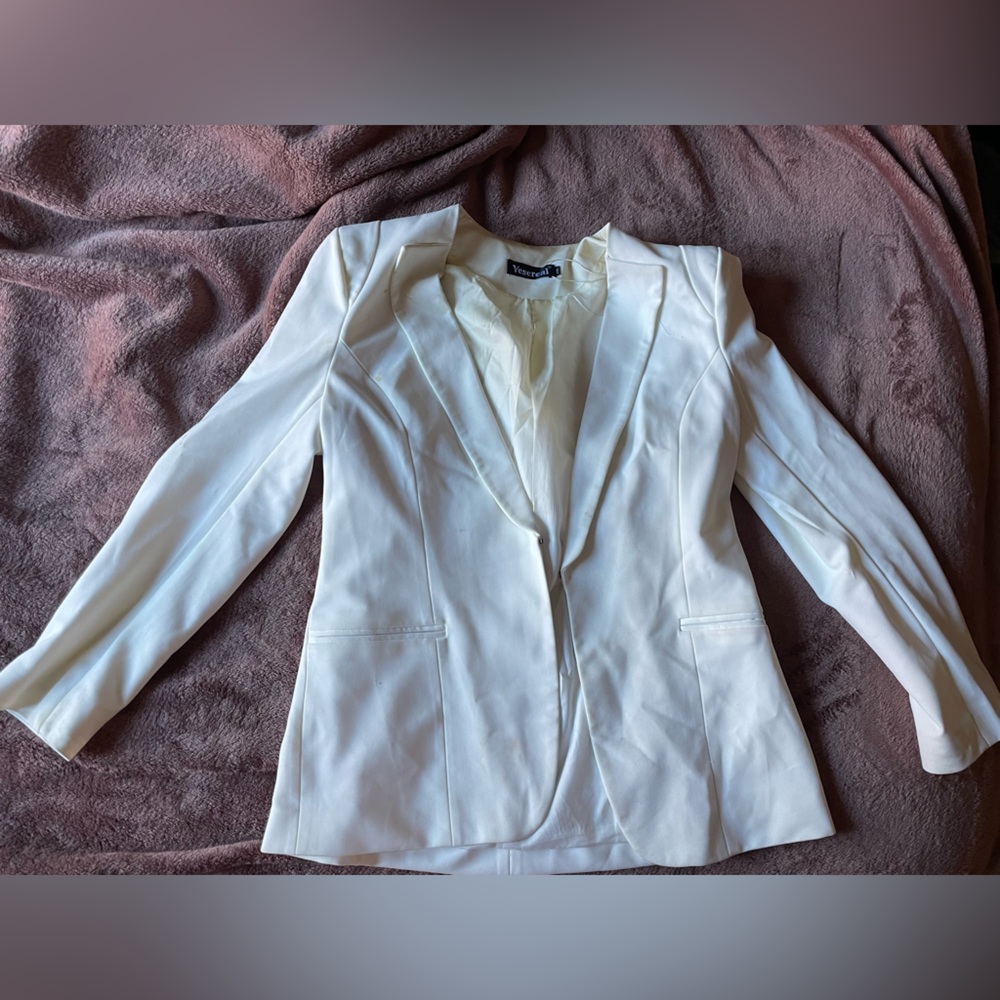 Elegant White Women's Blazer